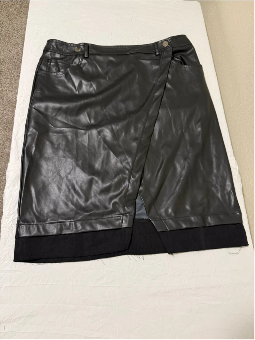 Forever 21 Black Faux Leather Wrap Midi Skirt NWT Size M